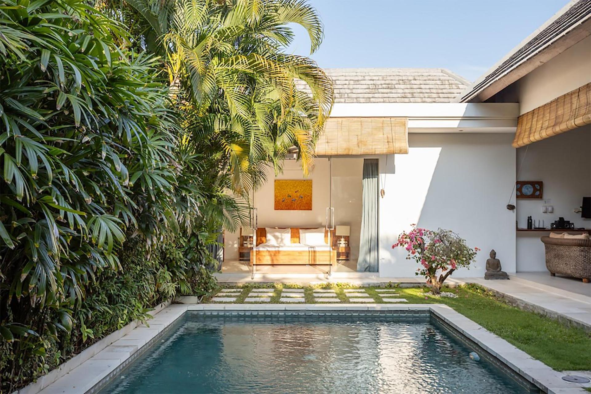 Villa Lotus By Optimum Bali Villas Семиняк Екстериор снимка