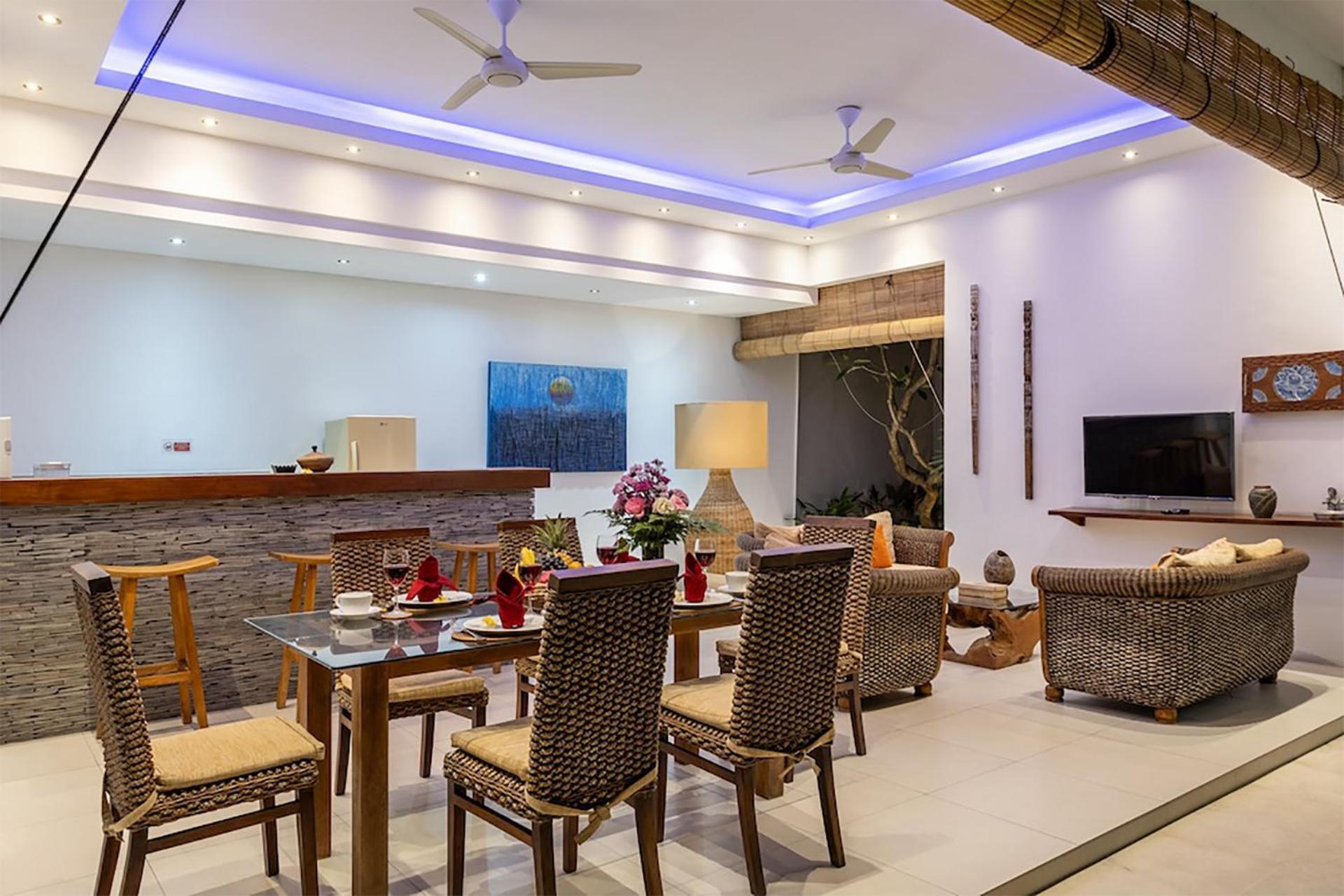 Villa Lotus By Optimum Bali Villas Семиняк Екстериор снимка